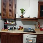 Oldhouse *